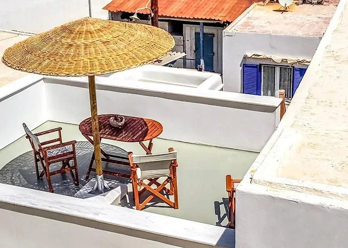 Sea-view Rooftop Terrace *